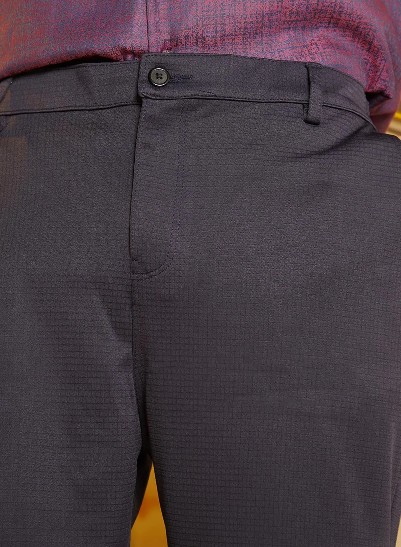 Campus Sutra Men's Ash Grey Panel-Waffle Chino Trousers