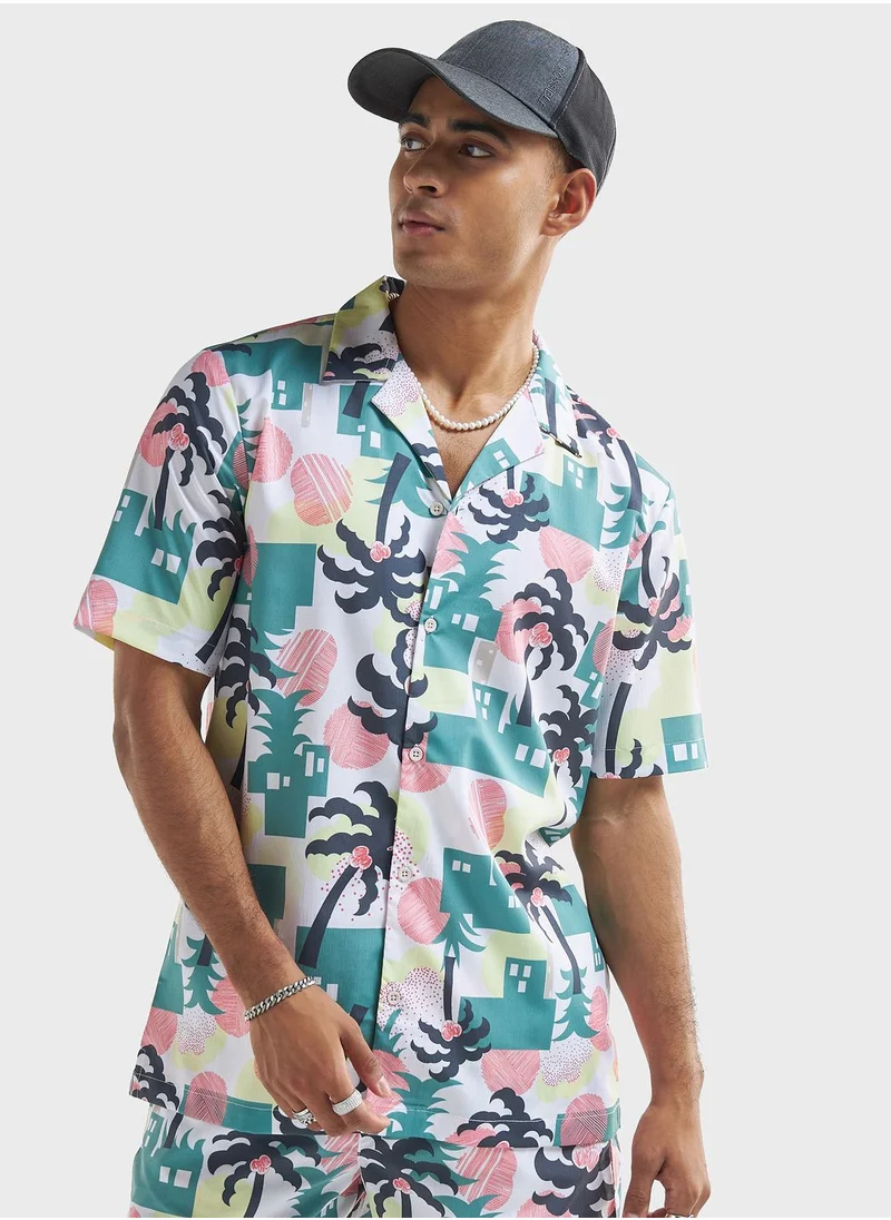 FAV Graphic Print Relaxed Fit Shirt