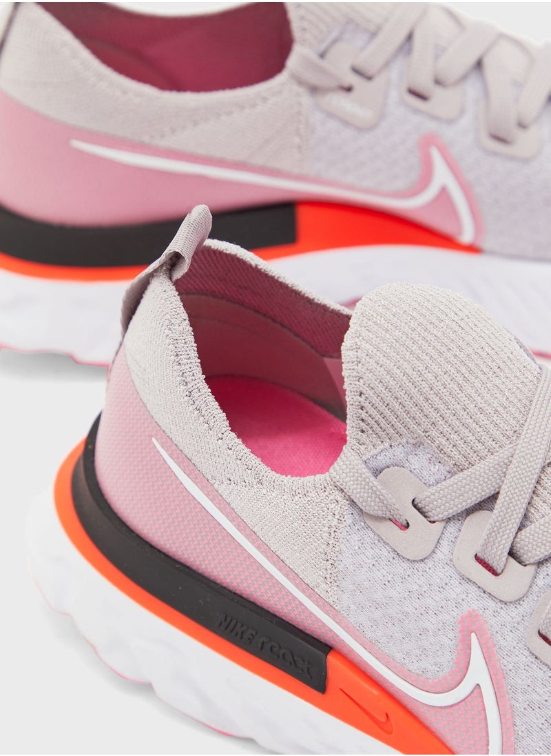 React Infinity Run FK