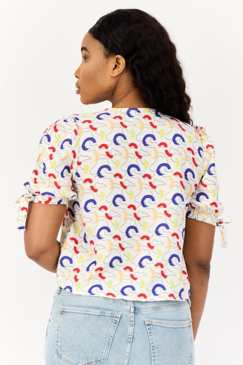 ONLY Women V Neck Short Sleeves Allover Print Blouse, Multicolor - Image 4