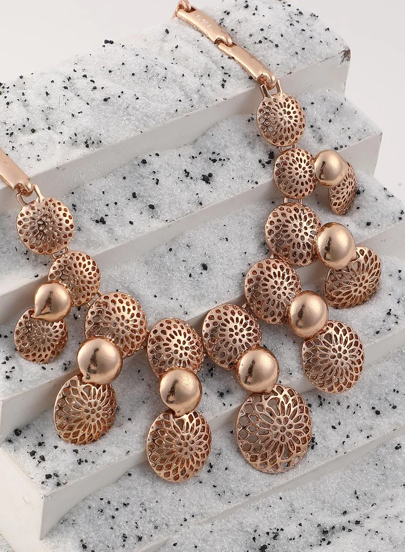 SOHI SOHI Women's The Amelie Statement Necklace For Party Wear | Champayne  Colour | Alloy Material | Lobster Clasp Closure | Metallic Necklace | Statement Necklace For Women & Girls
