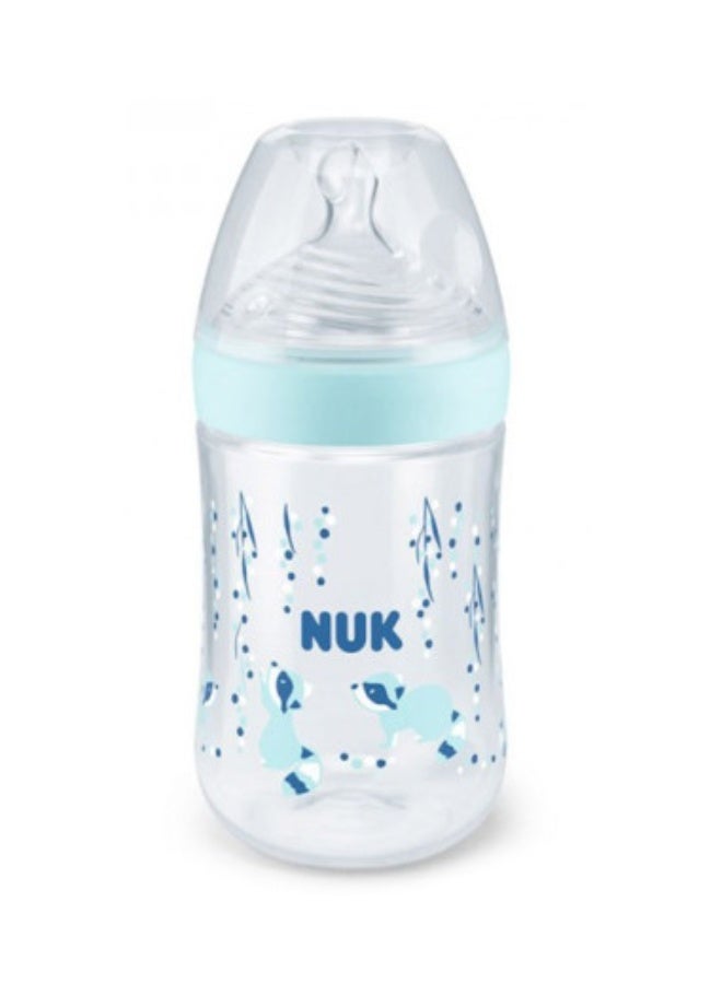 نوك رضّاعة أطفال ناتشر سينس، من عمر 0 ​​إلى 6 أشهر، مزودة بخاصية التحكم في درجة الحرارة، سعة 150 مل، مقاس وسط