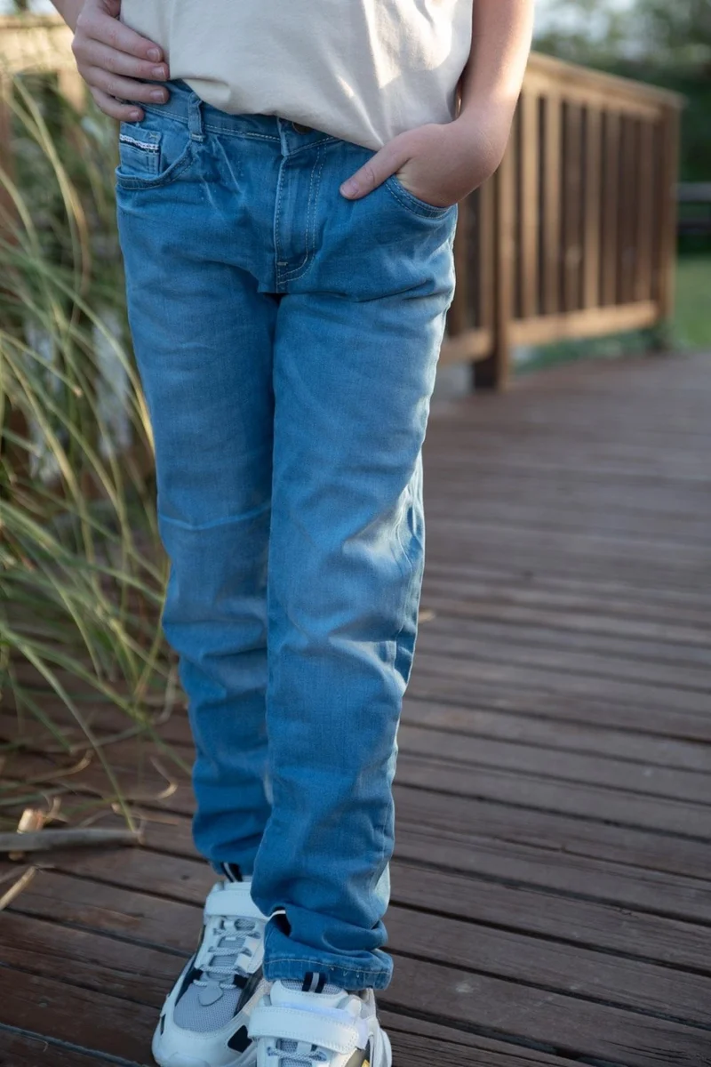 Breeze Boy's Jeans Pants with Pockets, Zipper and Buttons, Age 8-14, Blue
