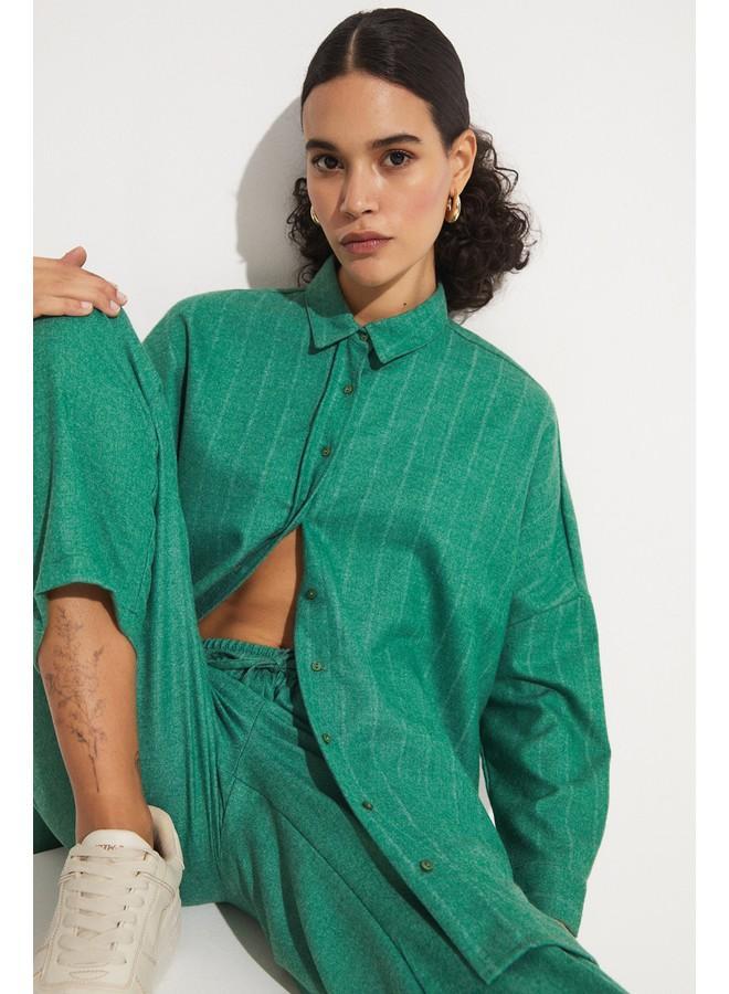 JUNE Women Exclusive Boyfirend/Wide Fit Viscose Blend Striped Shirt Green - Image 4