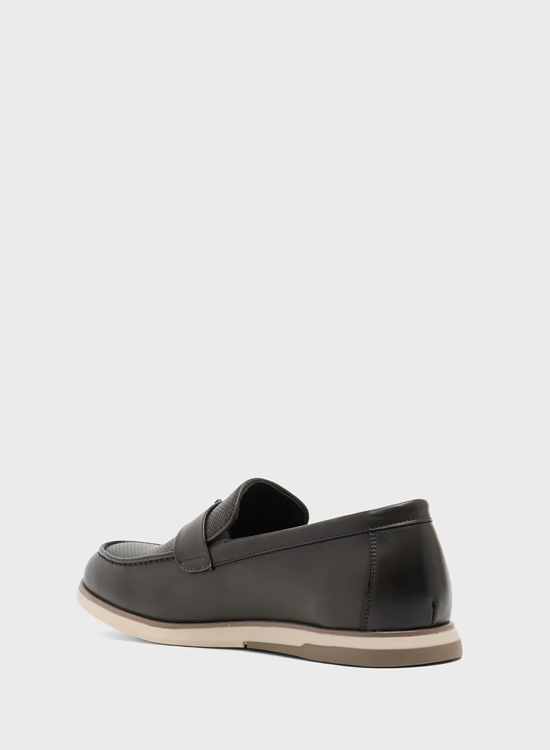 Robert Wood Tassel Detail Casual Slip Ons