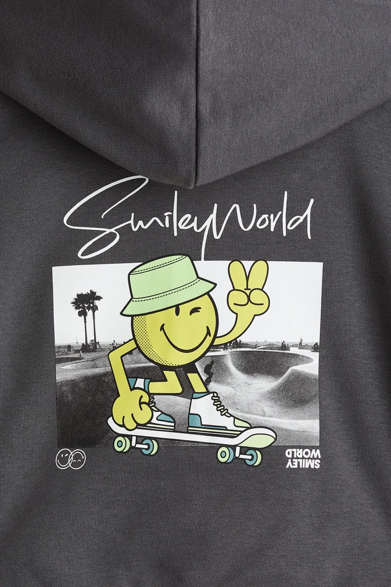 اتش اند ام هودي بسحّاب كامل مزيّن بطبعة