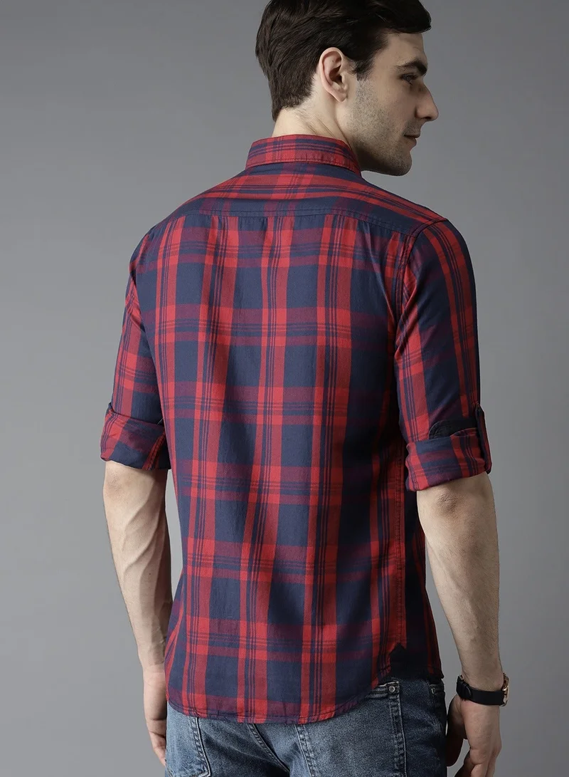 Dennis Lingo Men's Slim Fit Red and Blue Casual Cotton Spread Shirt