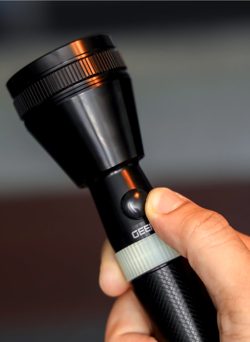 GEEPAS مجموعة فانوس ومصباح يدوي LED قابلة لإعادة الشحن، بطارية حمض الرصاص محكمة الغلق 4 فولت قابلة لإعادة الشحن، 30 قطعة SMD LED، مخرج USB 5 فولت، مدخل طاقة شمسية، مدة طويلة - Image 5