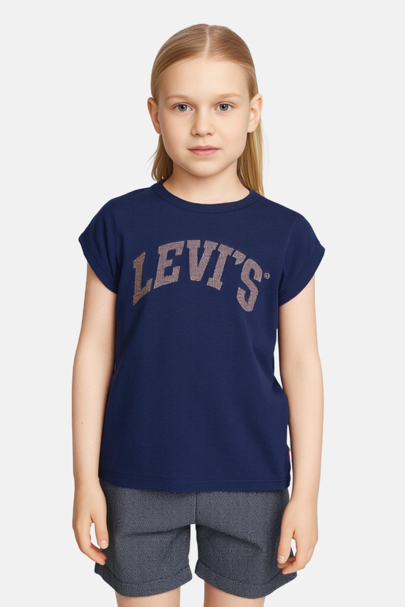 Levi's تي شيرت قصير الأكمام بنات للأطفال بياقة دائرية بشعار العلامة التجارية، أزرق داكن - Image 1