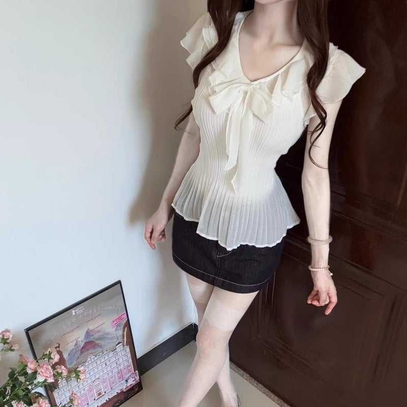Korean Style Women's White V-Neck Short-Sleeve Ruffle T-Shirt - Image 1