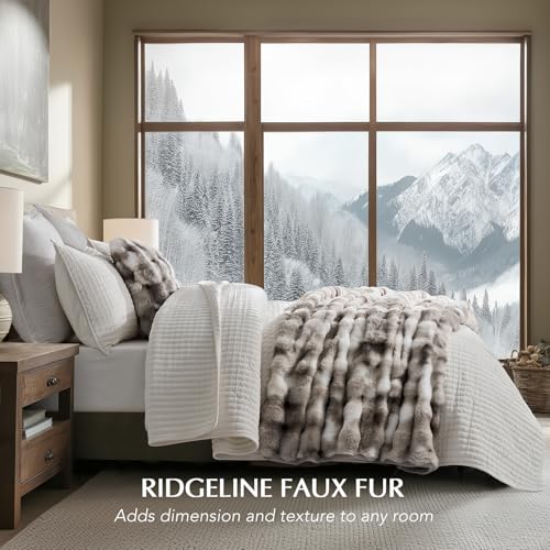 EverGrace Ultra Soft Luxury Fluffy Faux Rabbit Fur Throw Blanket, Thick Warm Bubble Throw for Bed, Cozy Plush Reversible Blankets for Couch, Chair, Sofa, Light Grey, 50x60 Inches - Image 2