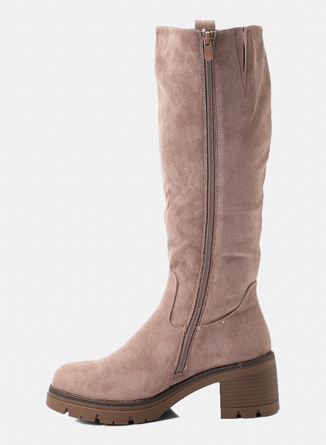 ديجافو حذاء ديجافو GER-DVTX-009 حذاء من جلد الغزال عالي الركبة حذاء بسحاب كامل حذاء بيج للنساء - Image 4