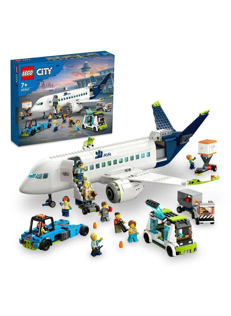 LEGO City Passenger Aeroplane 60367 - 913 Pieces - Image 1