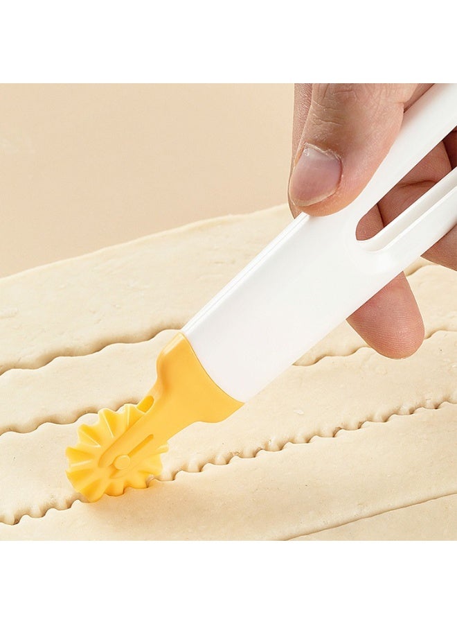4-in-1 Plastic Pizza Cutter Set with Interchangeable Pastry Stamp Accessories, Kitchen Gadget for Dough Shaping and Pie Crust Cutting, 1pc Multipurpose Baking Tool - Image 4