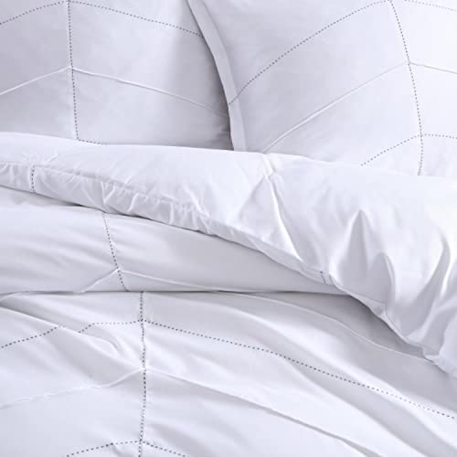 City Scene - Queen Duvet Cover Set, Smooth & Soft Bedding with Matching Shams, Modern Home Decor (Courtney White, Queen) - Image 2