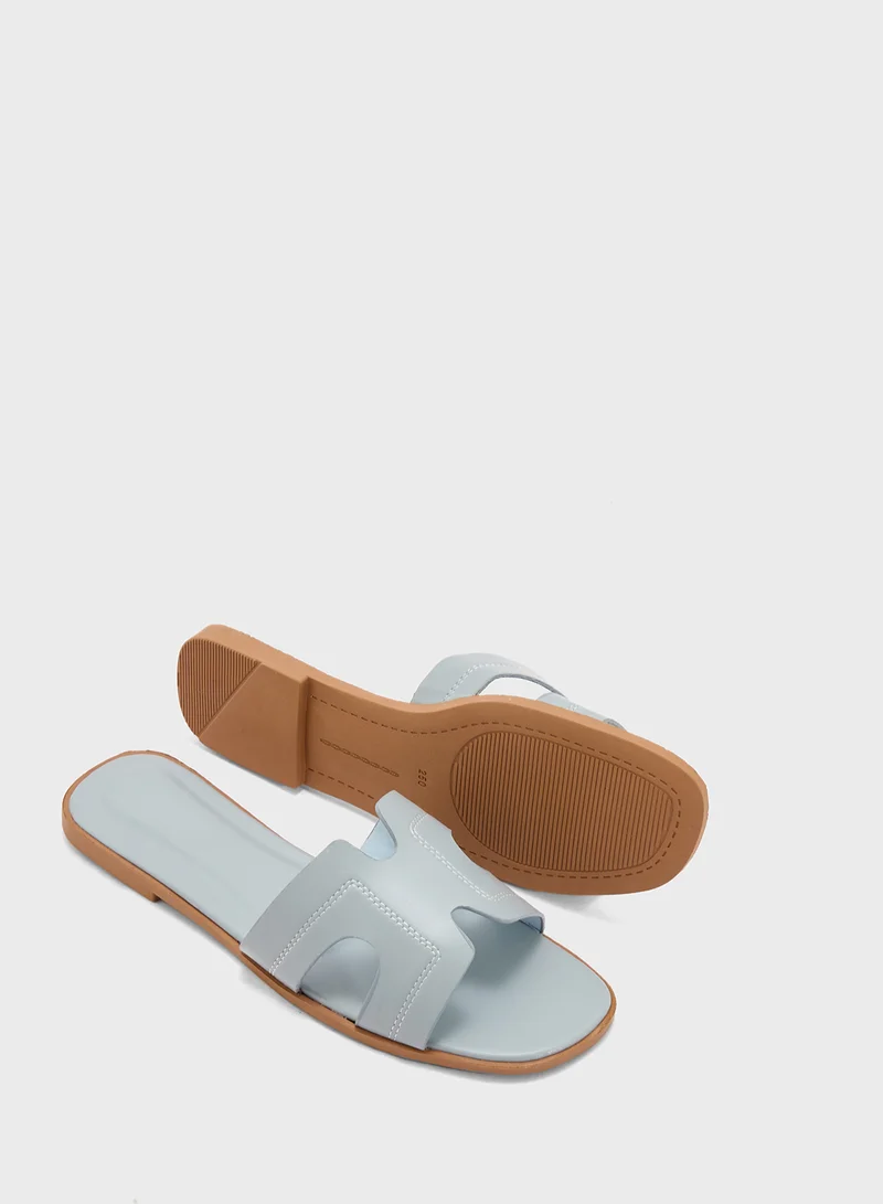 Ginger Womens Casual Flat Sandal