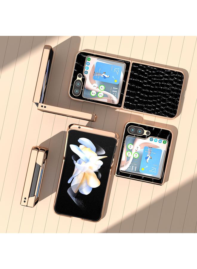 اس-توب جراب لهاتف Samsung Galaxy Z Flip5 مصنوع من جلد التمساح الأصلي مع طلاء كهربائي نانوي - Image 3
