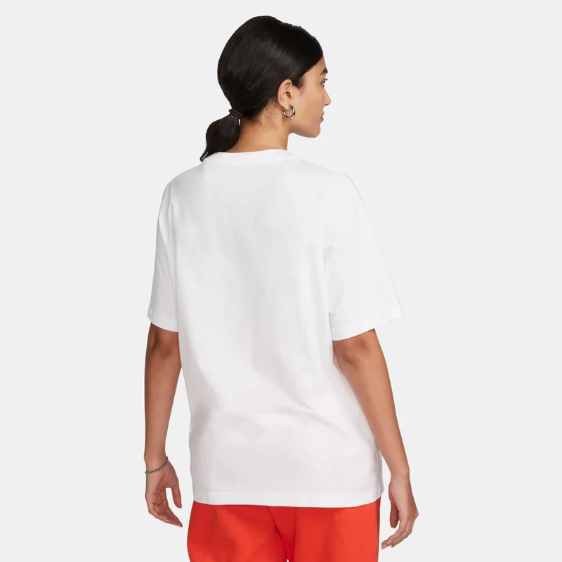 Nike White Women's Sportswear Essential T-Shirt for Women | Best Price UAE
