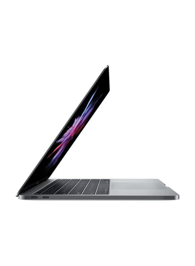 ابل  مجدد - لابتوب ماك بوك برو A1989 (2018) بشاشة 13.3 بوصة، مع معالج إنتل كور i5/الجيل الثامن/ذاكرة RAM 8GB/قرص SSD سعة 256GB/رسوميات إنتل إيريس بلس 1.5GB - Image 2