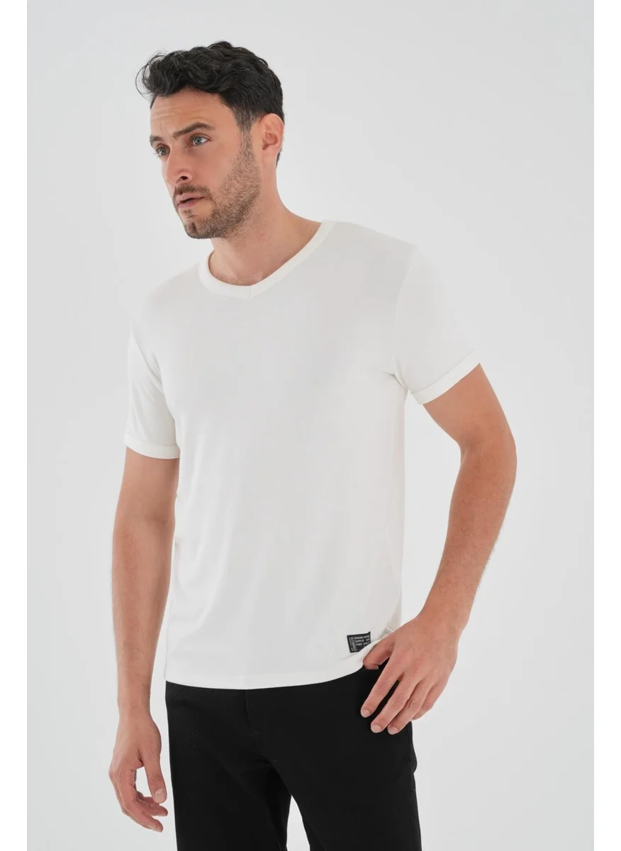 الكسندر جاردي Alexandergardi V Neck Basic T-Shirt