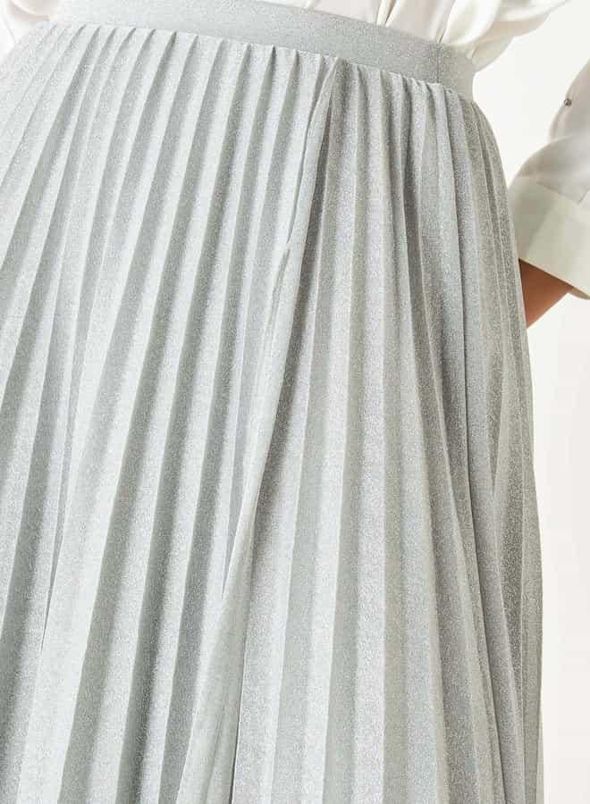Iconic Pleated Skirt with Elasticated Waist and Tulip Hemline - Image 4