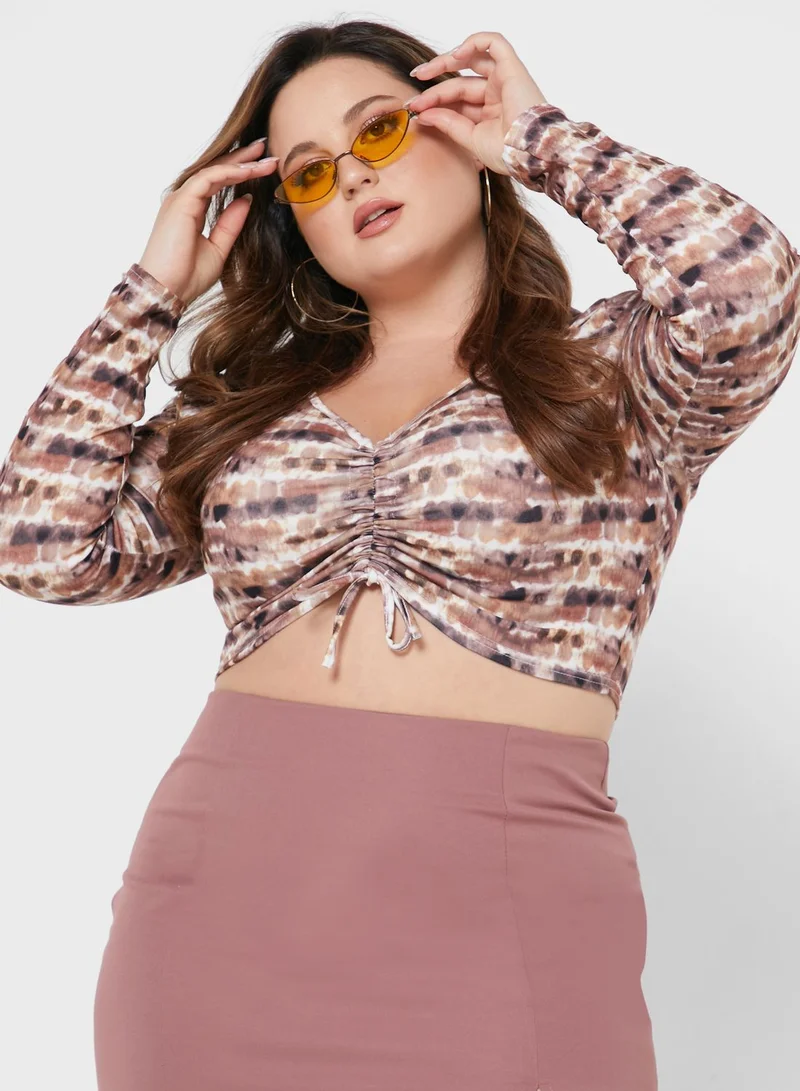 I Saw It First Curve Ruched Printed Crop Top
