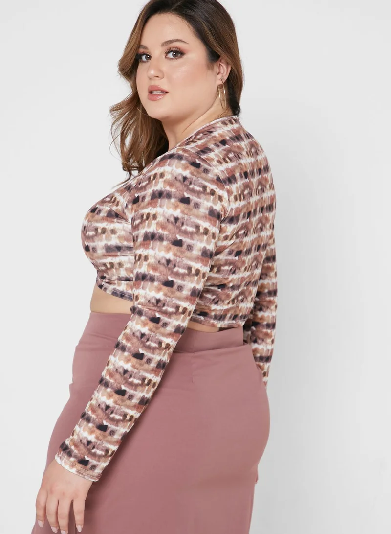 I Saw It First Curve Ruched Printed Crop Top