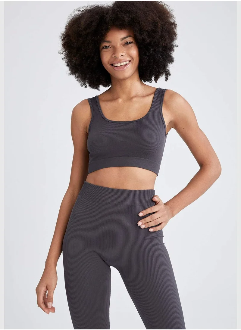 DeFacto Crew Neck Strappy Sports Bra