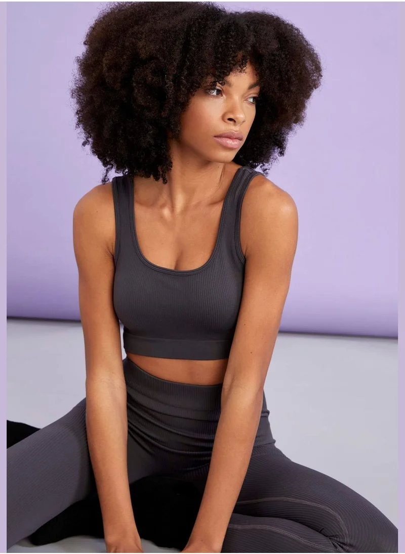 DeFacto Crew Neck Strappy Sports Bra