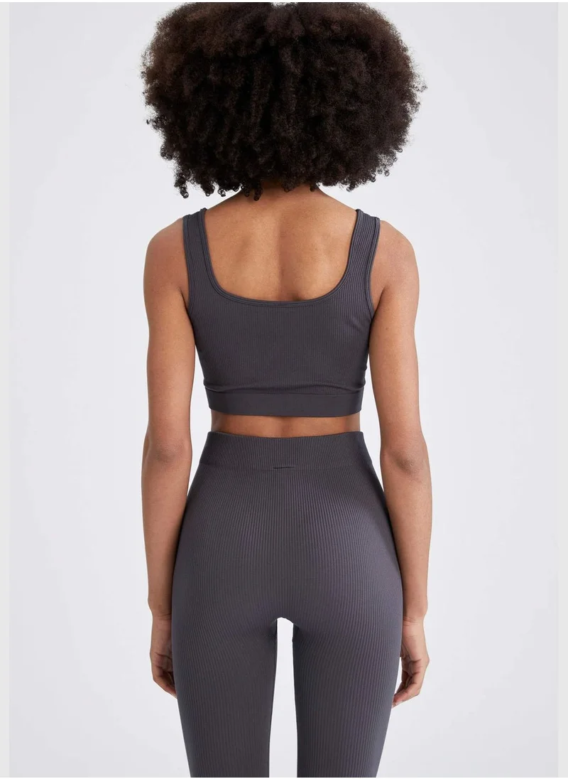 DeFacto Crew Neck Strappy Sports Bra