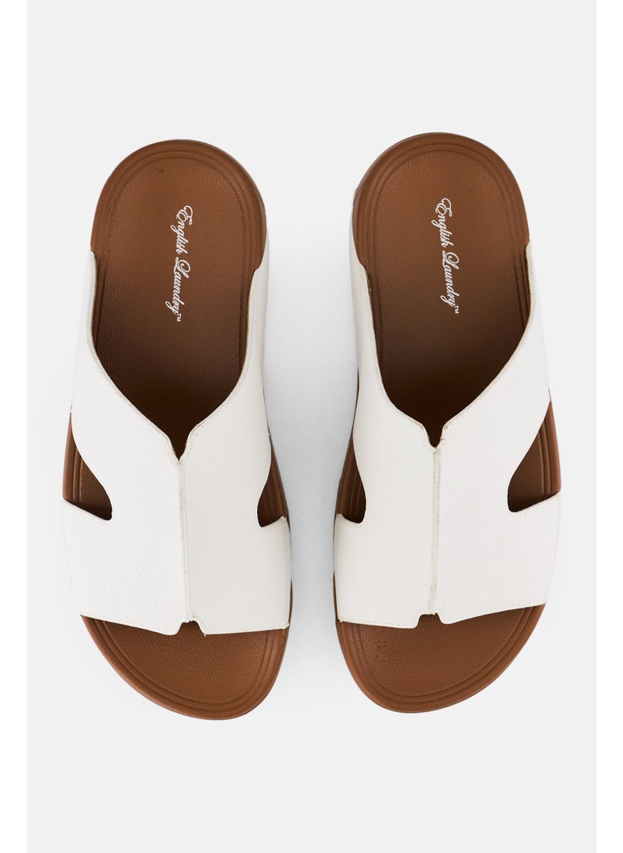 English Laundry Men Slip On Arabic Sandals, White  - Image 3
