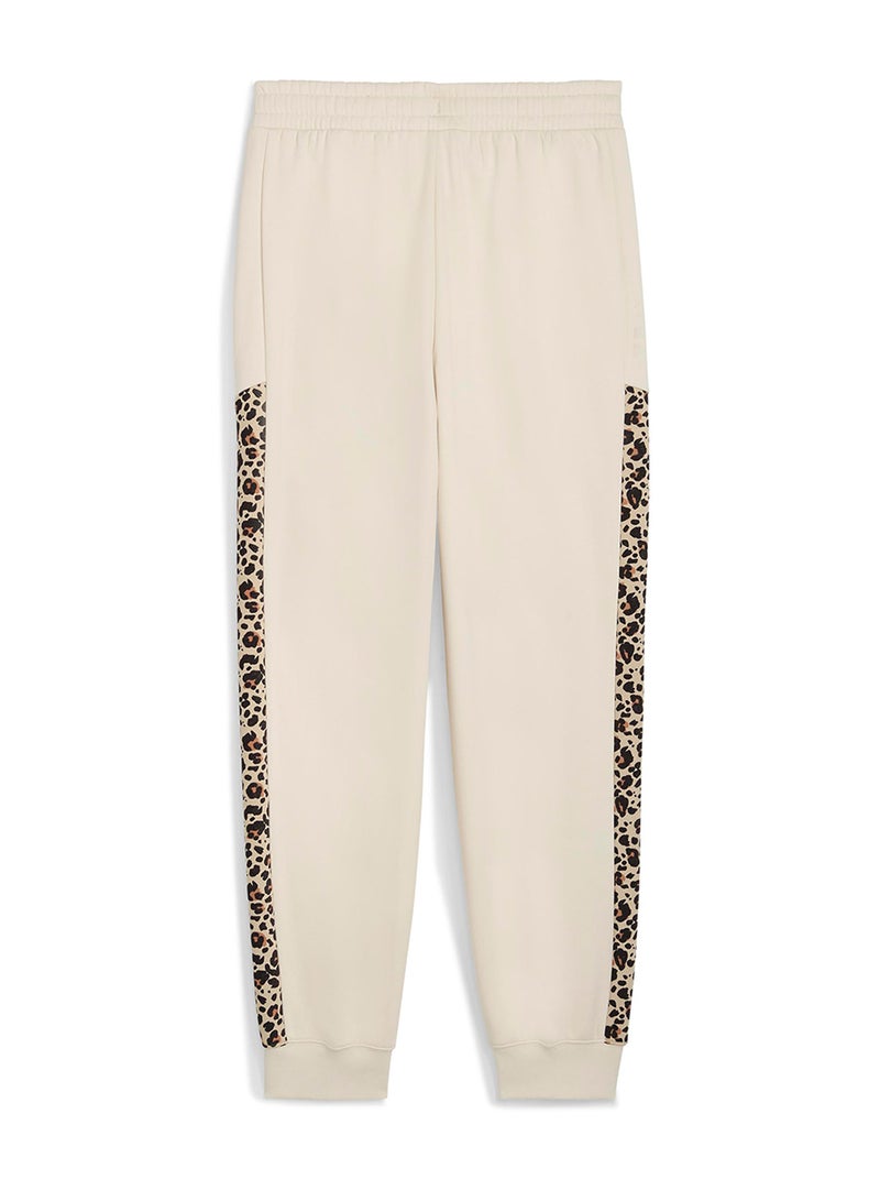 PUMA Essential Graphic Sweatpants - Image 2
