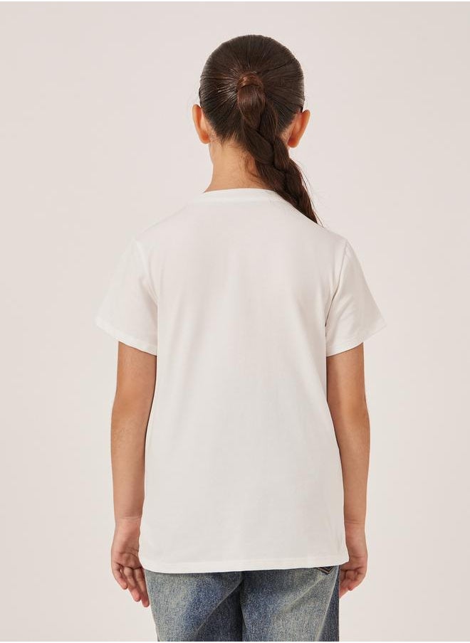 Styli Flower Applique Short Sleeve T-Shirt  - Image 4