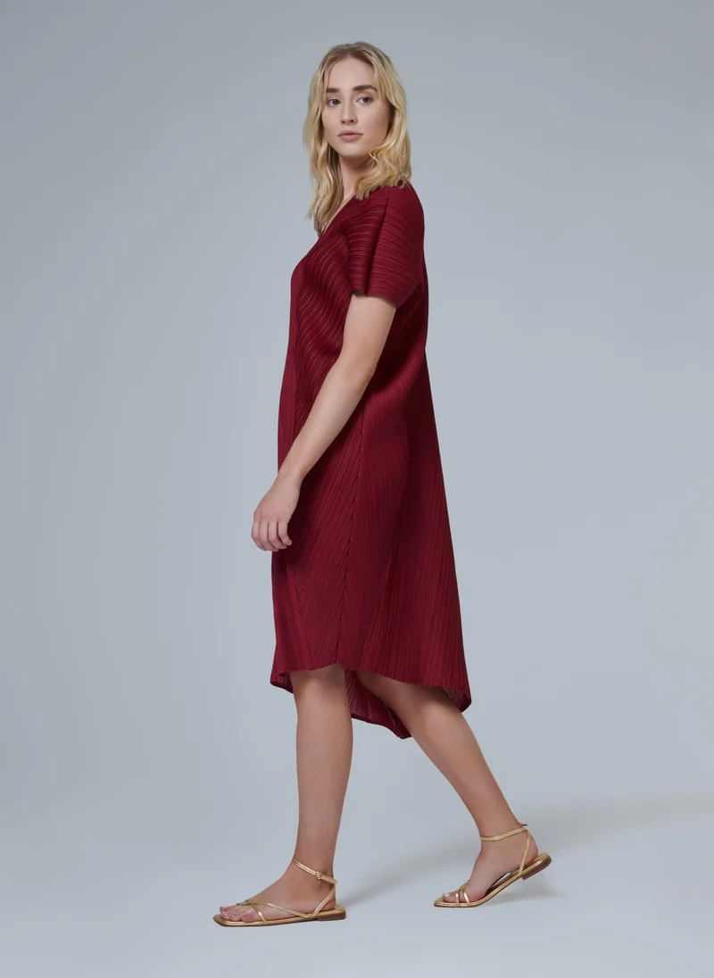 Leem  Asymmetric Plisse Kaftan - Shorter length for Women | Best Price UAE