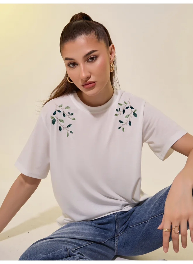 Take Two Take Two Round Neck Embroidered Detail T-Shirt