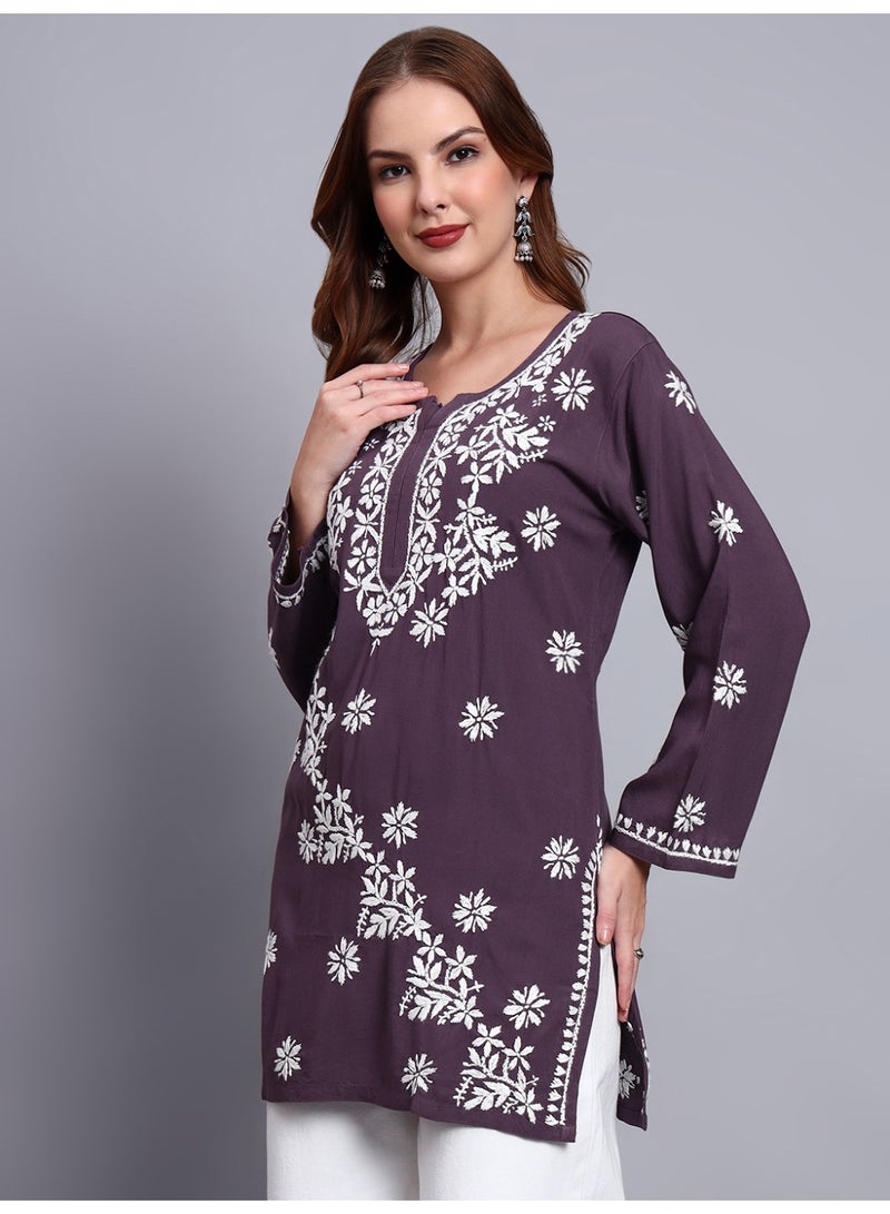 الايا كرتي مطرزة يدوياً من رايون شيكانكاري للنساء - Image 4