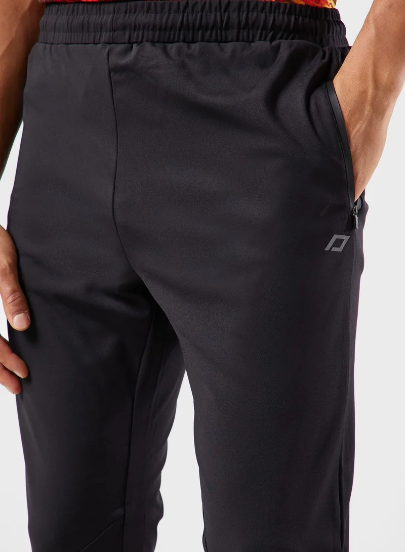 FRWD Training Jogger