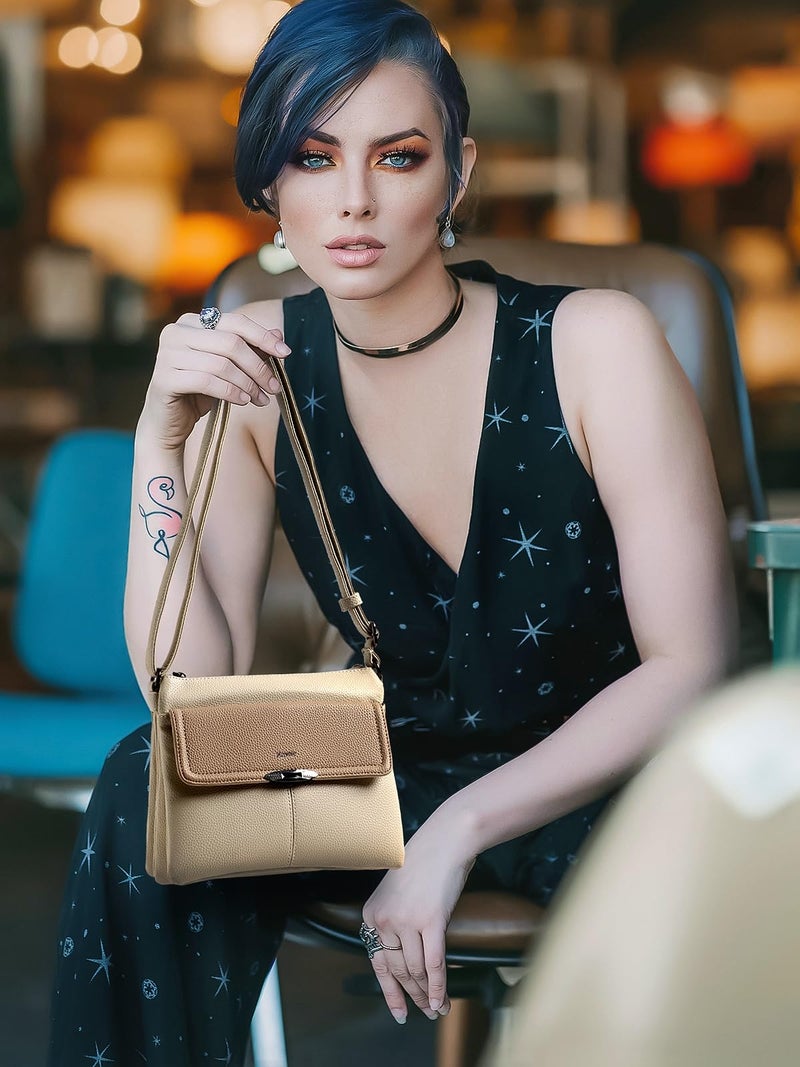 EXOTIC Premium® Dual-Tone Three-Layer Compartment Bag – Stylish & Functional Design (BEIGE) - Image 2