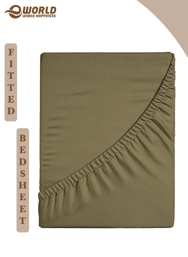 إي وورلد ملاءة سرير ميكروفايبر باللون الأخضر الزيتوني بجيب عميق لتناسب محكم، قابلة للتنفس، قابلة للغسل بالغسالة للحماية المثلى، متوفرة بمقاسات كينغ، كوين وسنجل، بدون غطاء وسادة - Image 1