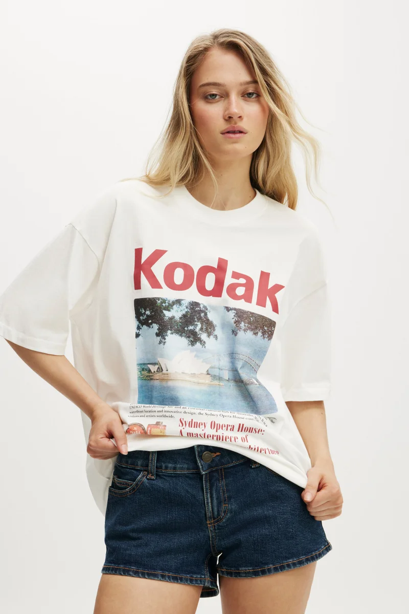 Cotton On The Lcn Boxy Graphic Tee