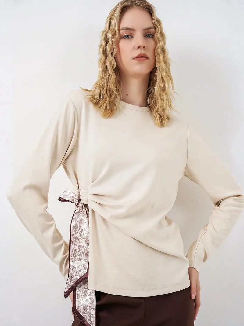 بيغ دارت BDART Women's Long-sleeved Crew Neck Top With Tie Detail