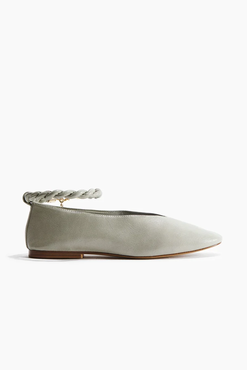 H&M Twist-detail ballet flats