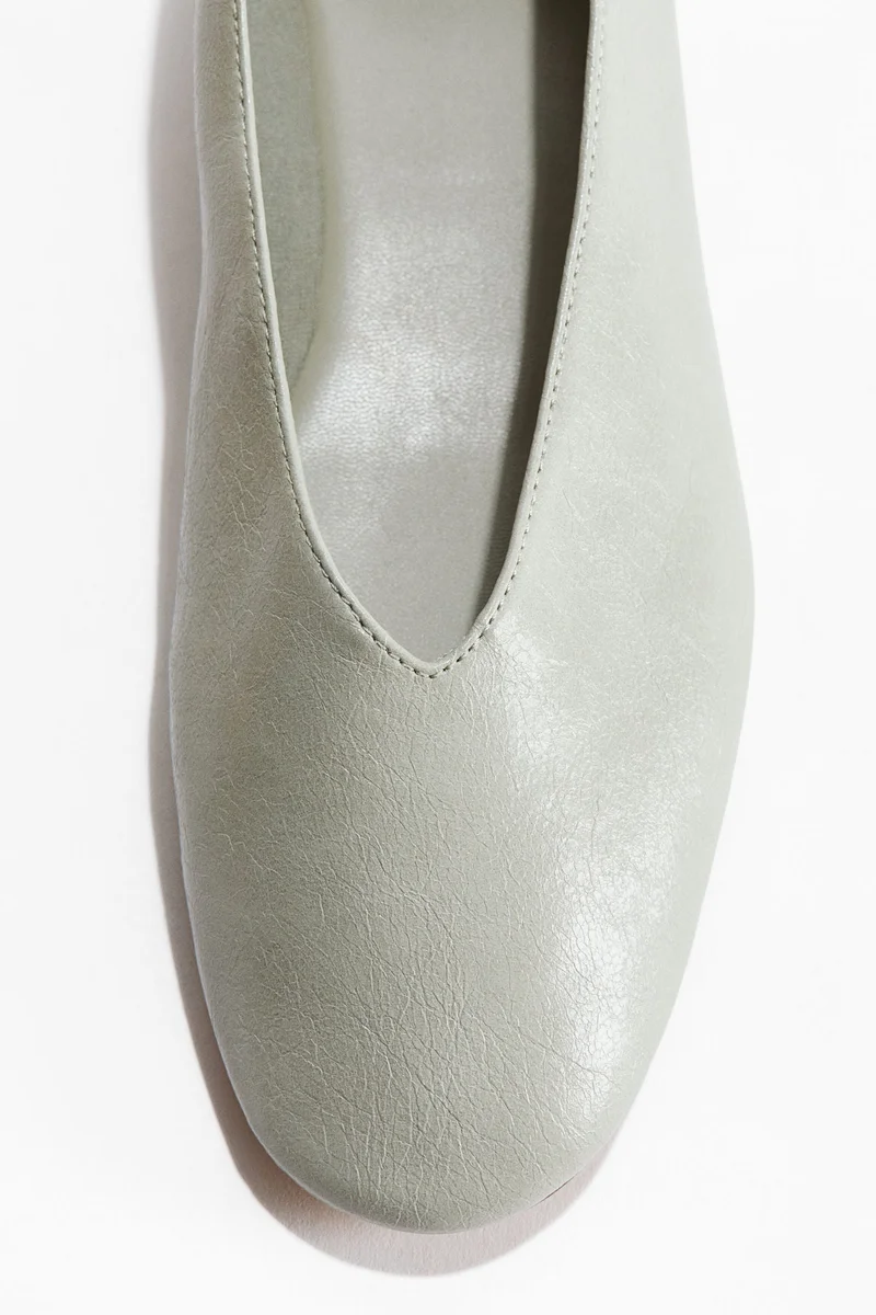 H&M Twist-detail ballet flats