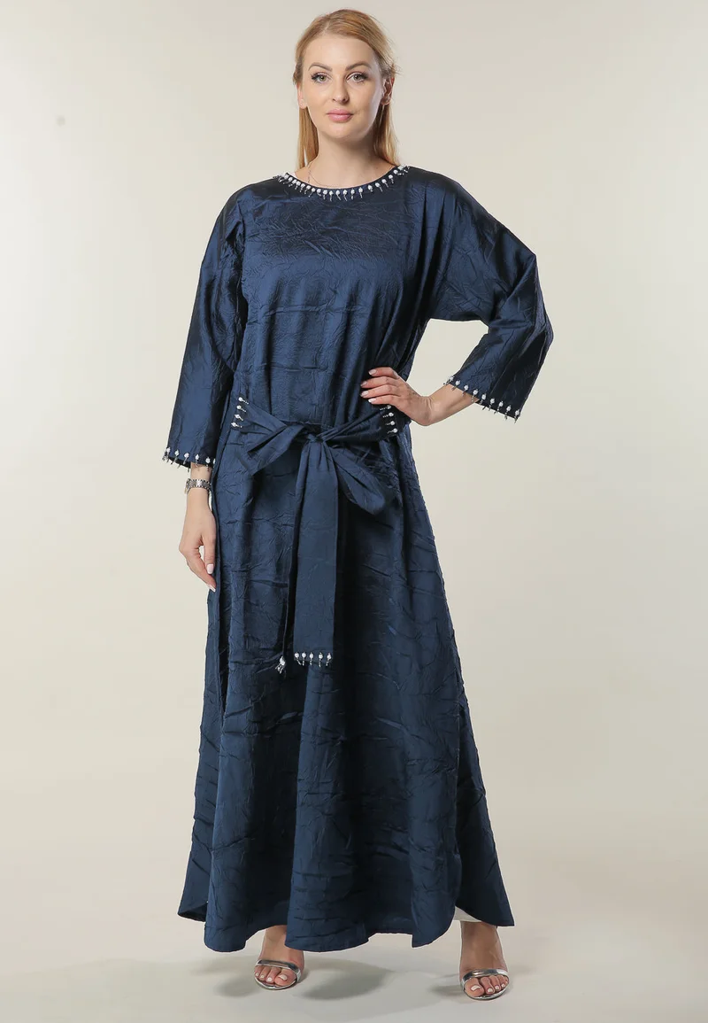 Moistreet Tie Detailed Boat Neck Kaftan