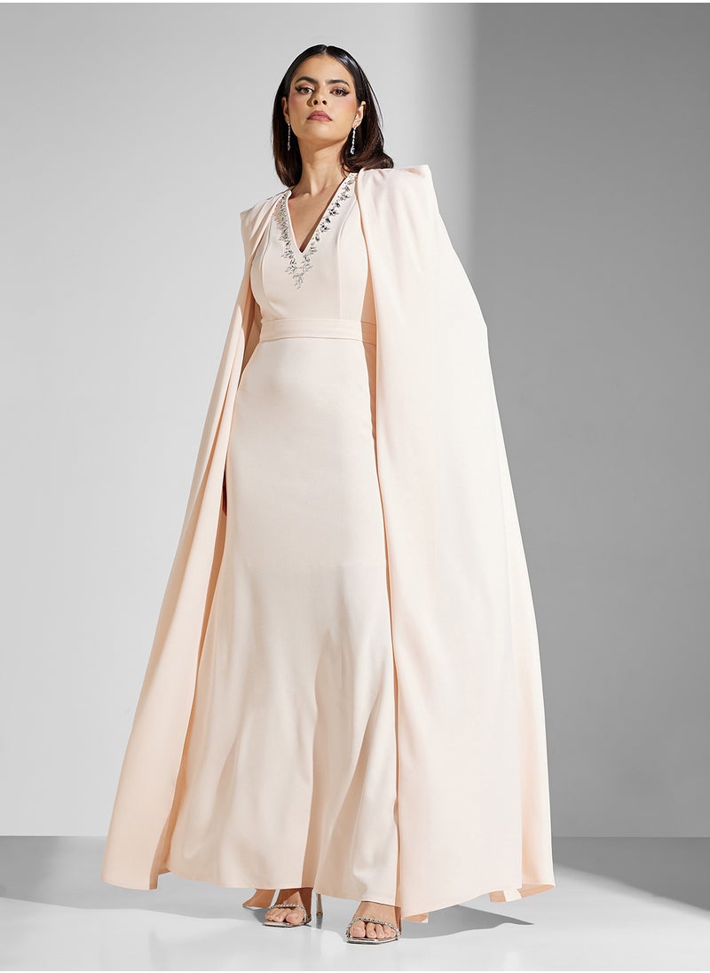 Jewel Embellished A Line Dress In Crepe With Cape Sleeves - pzsku/Z919E6873DA0D3A6F2286Z/45/_/1742369682/94068ef2-00c0-4d9c-97c2-f31f38bea29d