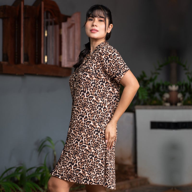 أدريا قميص نوم قصير بطبعة حيوانات وأكمام قصيرة - Image 4