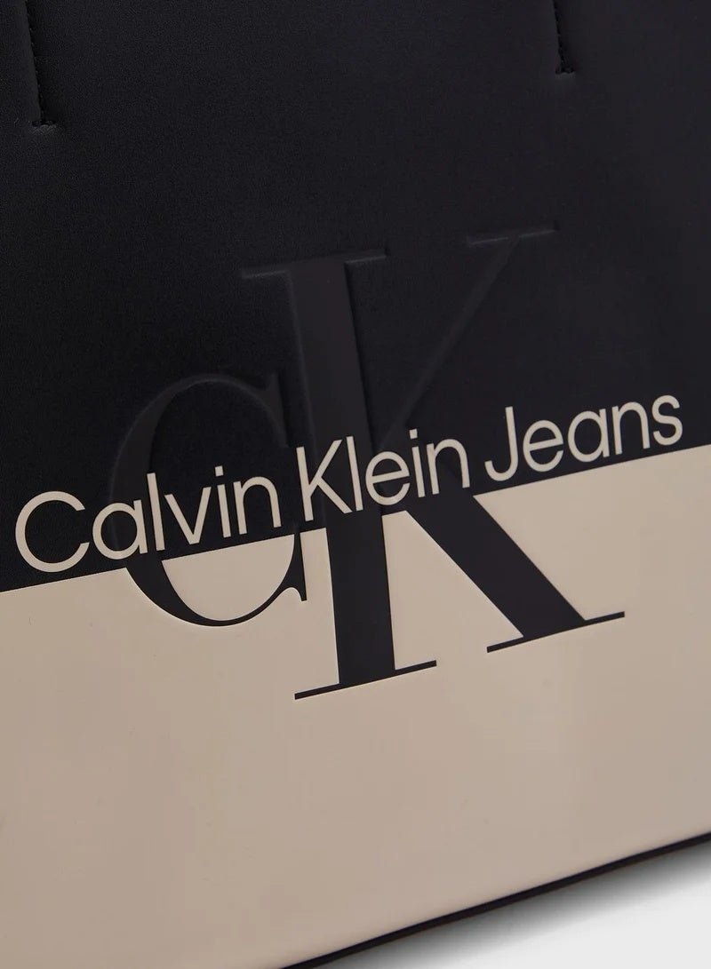 Calvin Klein Jeans Women's Two-Tone Handle Tote Bag Black/Beige K60K60977801R - Image 4