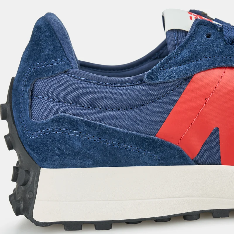 New Balance 327 Shoe
