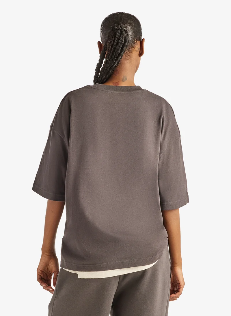 New Balance Trackside Oversized T-Shirt