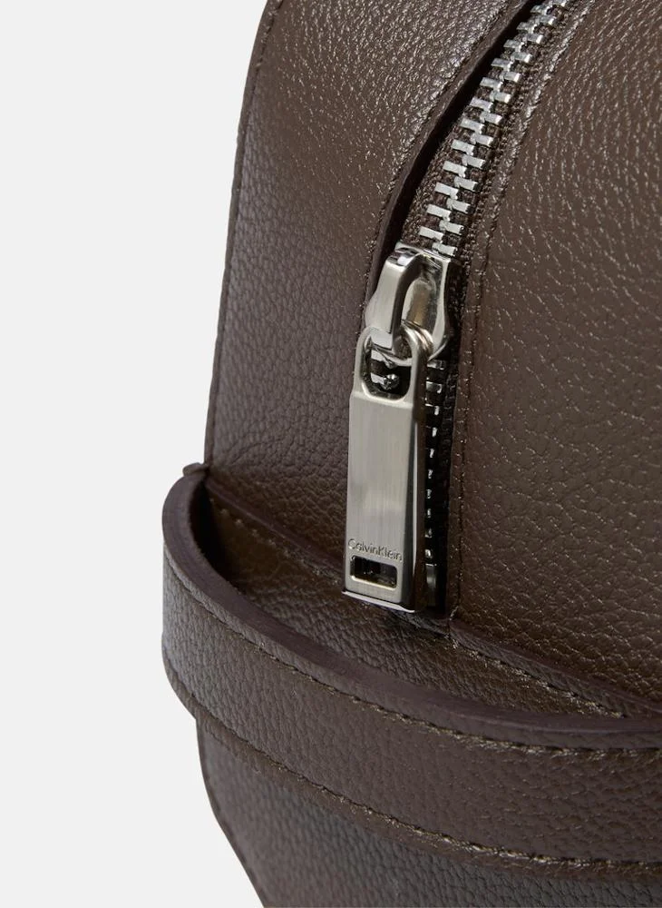 CALVIN KLEIN Casual Zip Through Toiletry Bag